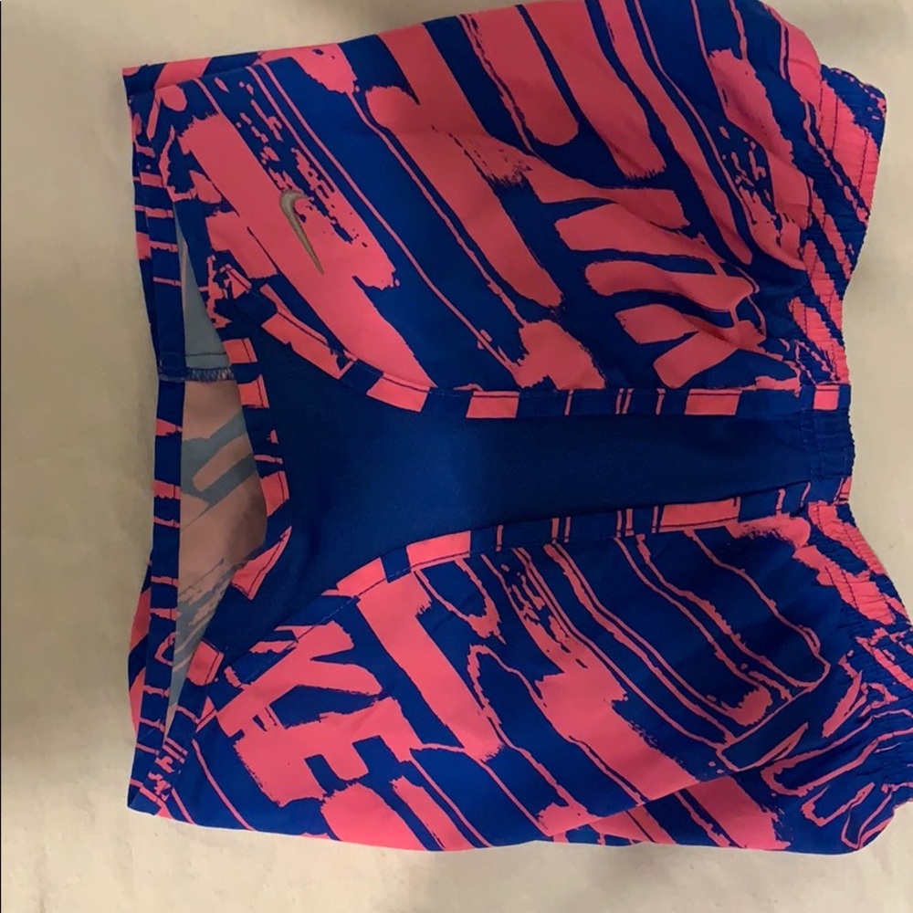 nike short